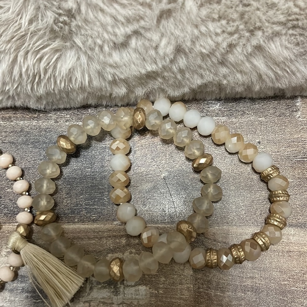 Altar’d State Stackable Beaded Bracelets - image 8